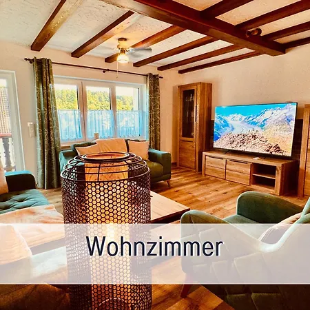 Feriehus Taufstein Ii - 3 Schlafzimmer - Garten -spielzimmer & Terrasse Mit Grill - Bis 7 Gaeste